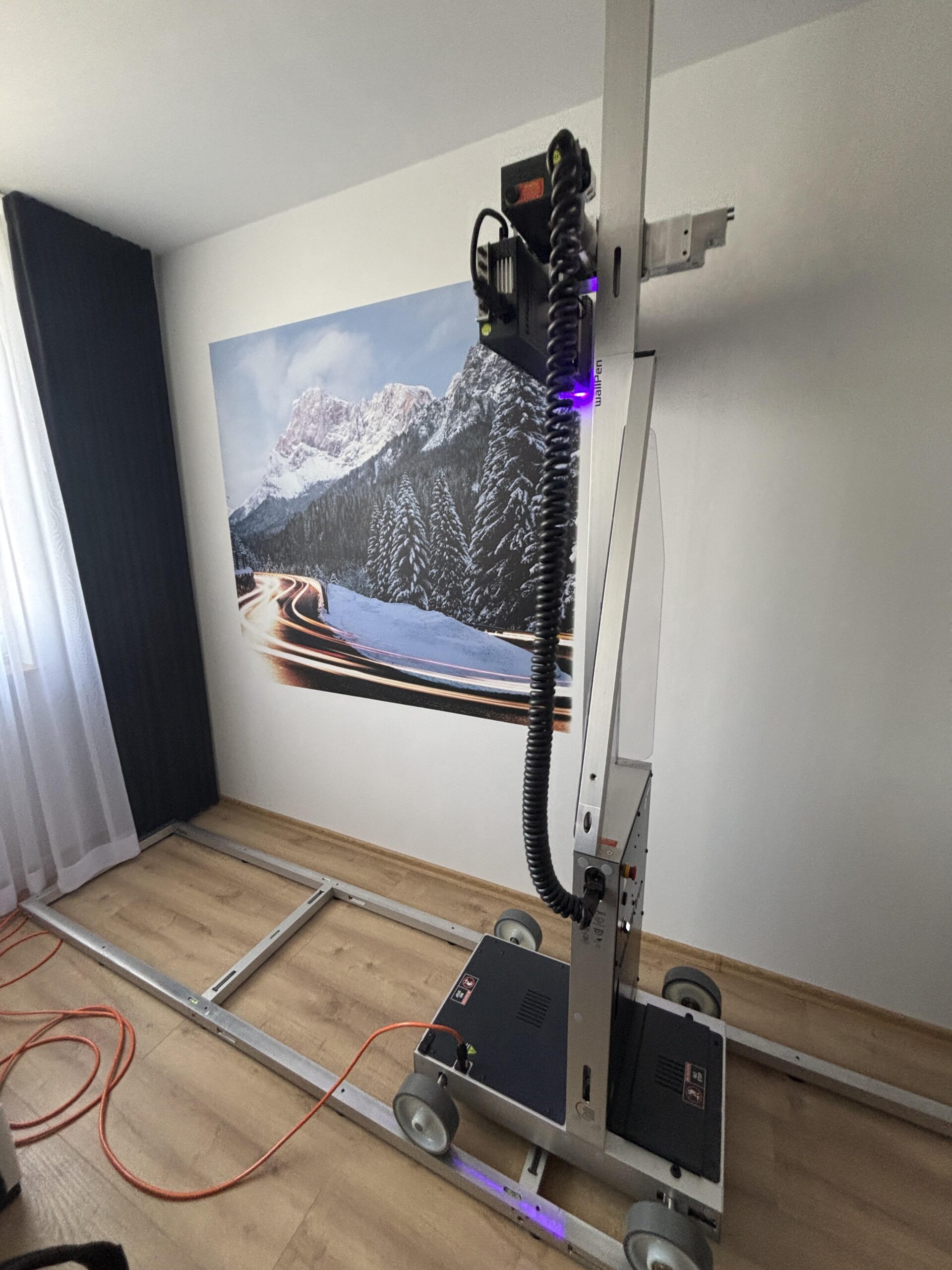 Chińska drukarka ścienna a niemiecka drukarka WallPen. Jakie mamy dostępne na rynku modele